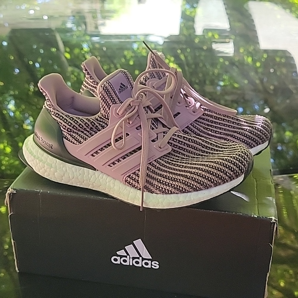 Adidas Ultraboost  4.0 shift pink/black